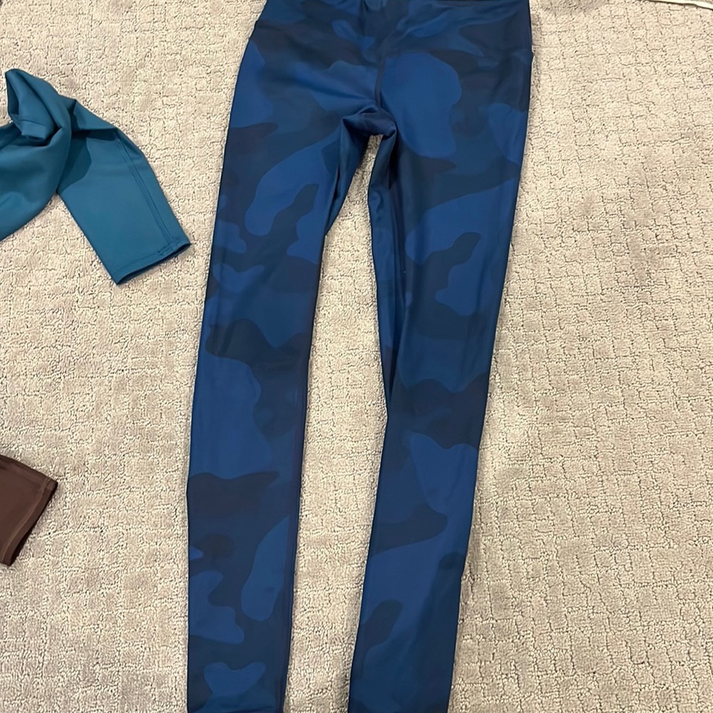 Alo airbrush camo legging